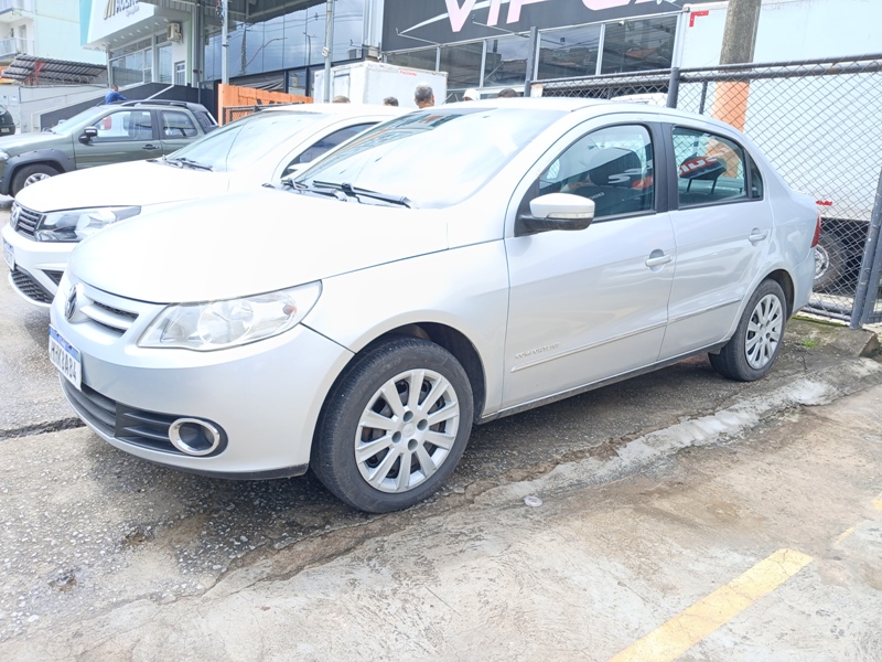 VW - VolksWagen VOYAGE Comfortline  1.0 T.Flex 8V 4p