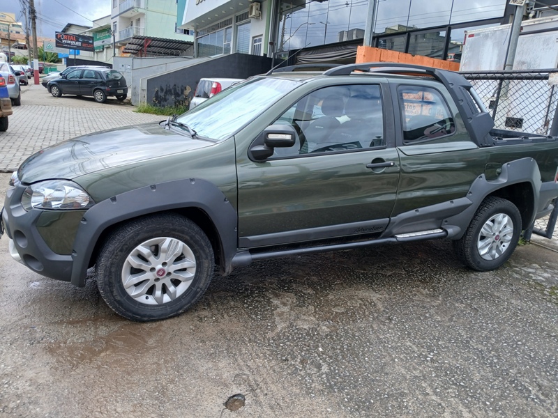 Fiat Strada Adventure CD
