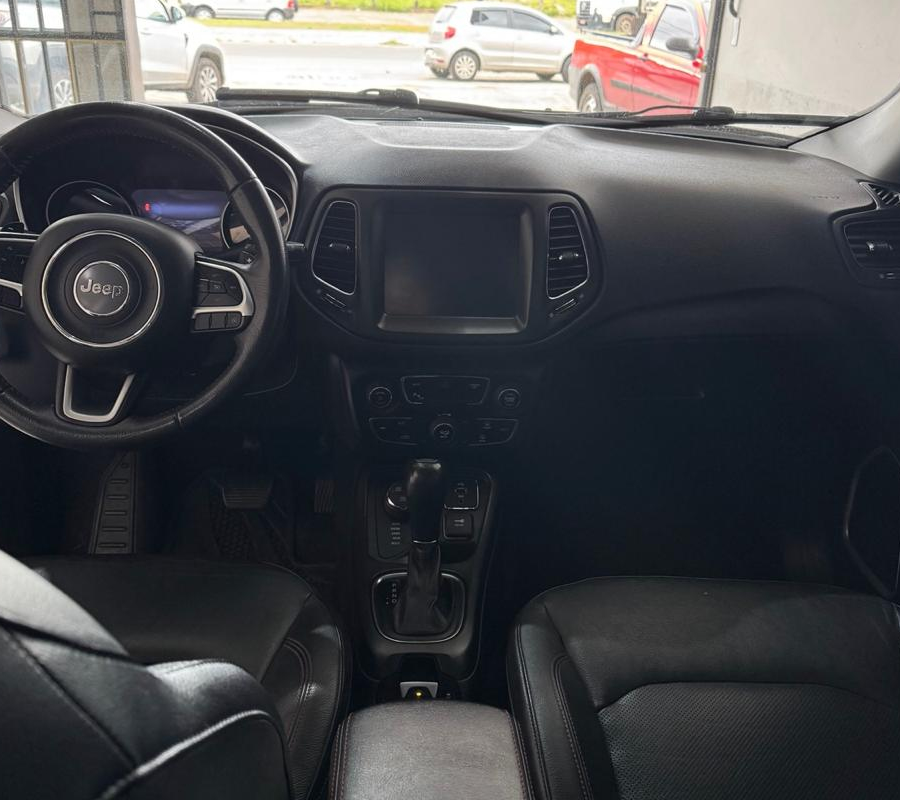 Jeep COMPASS TRAILHAWK 2.0 4x4 Dies. 16V Aut.