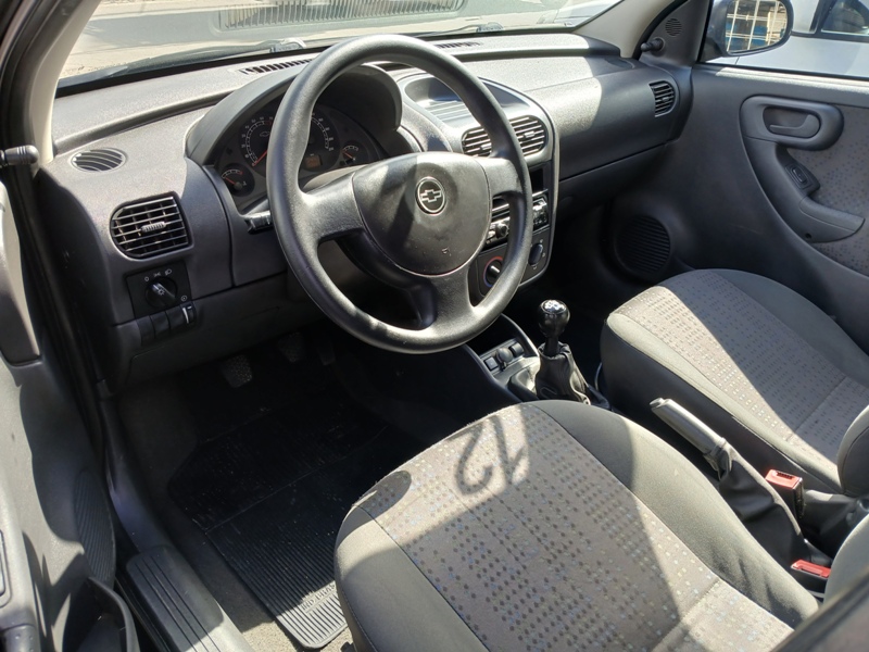 GM - Chevrolet Corsa Hatch