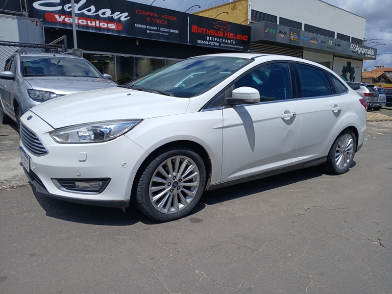 Ford Focus TITA/TITA Plus 2.0  Flex 5p Aut.