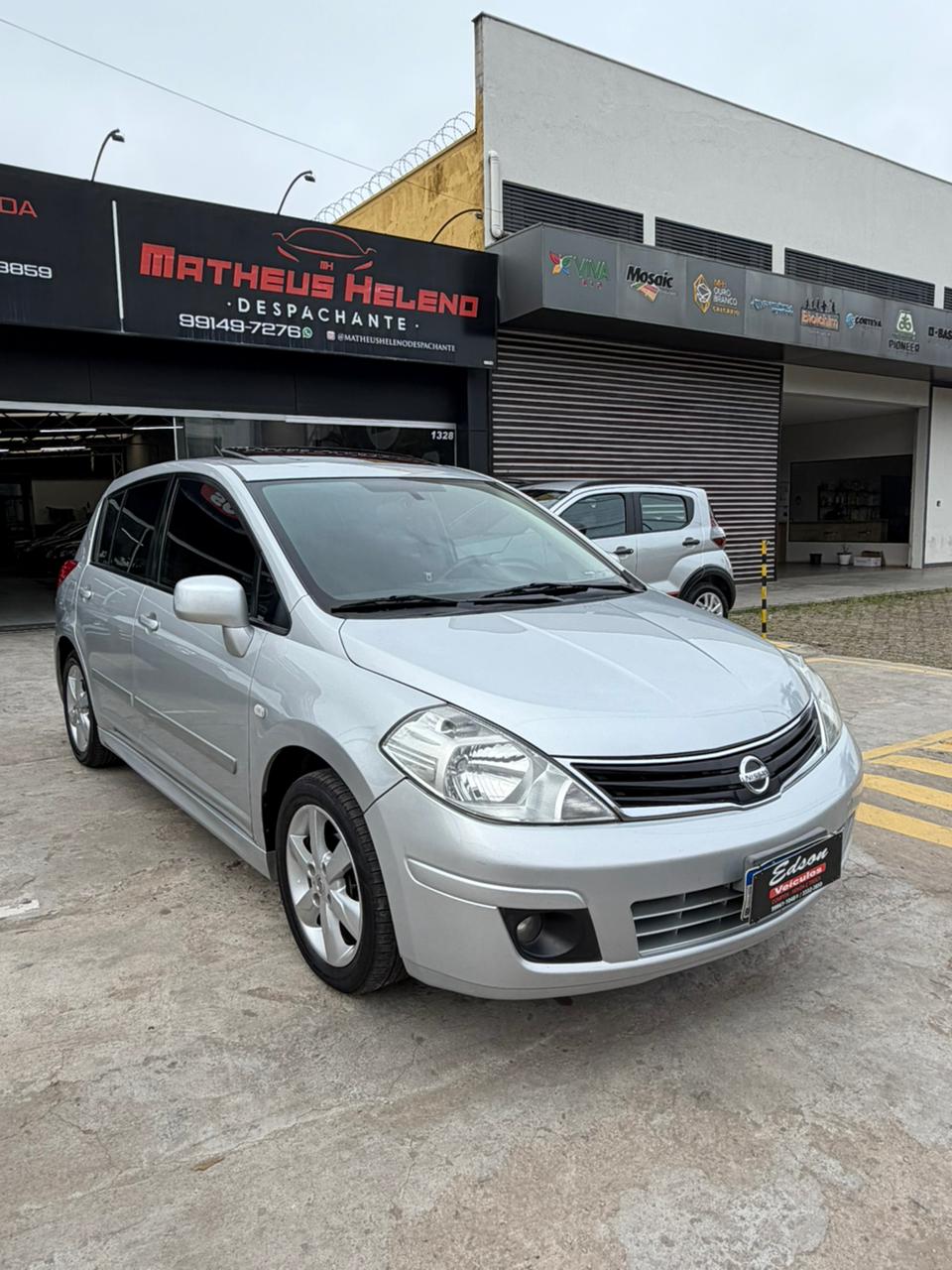 Nissan TIIDA SL 1.8/1.8 Flex 16V Aut.