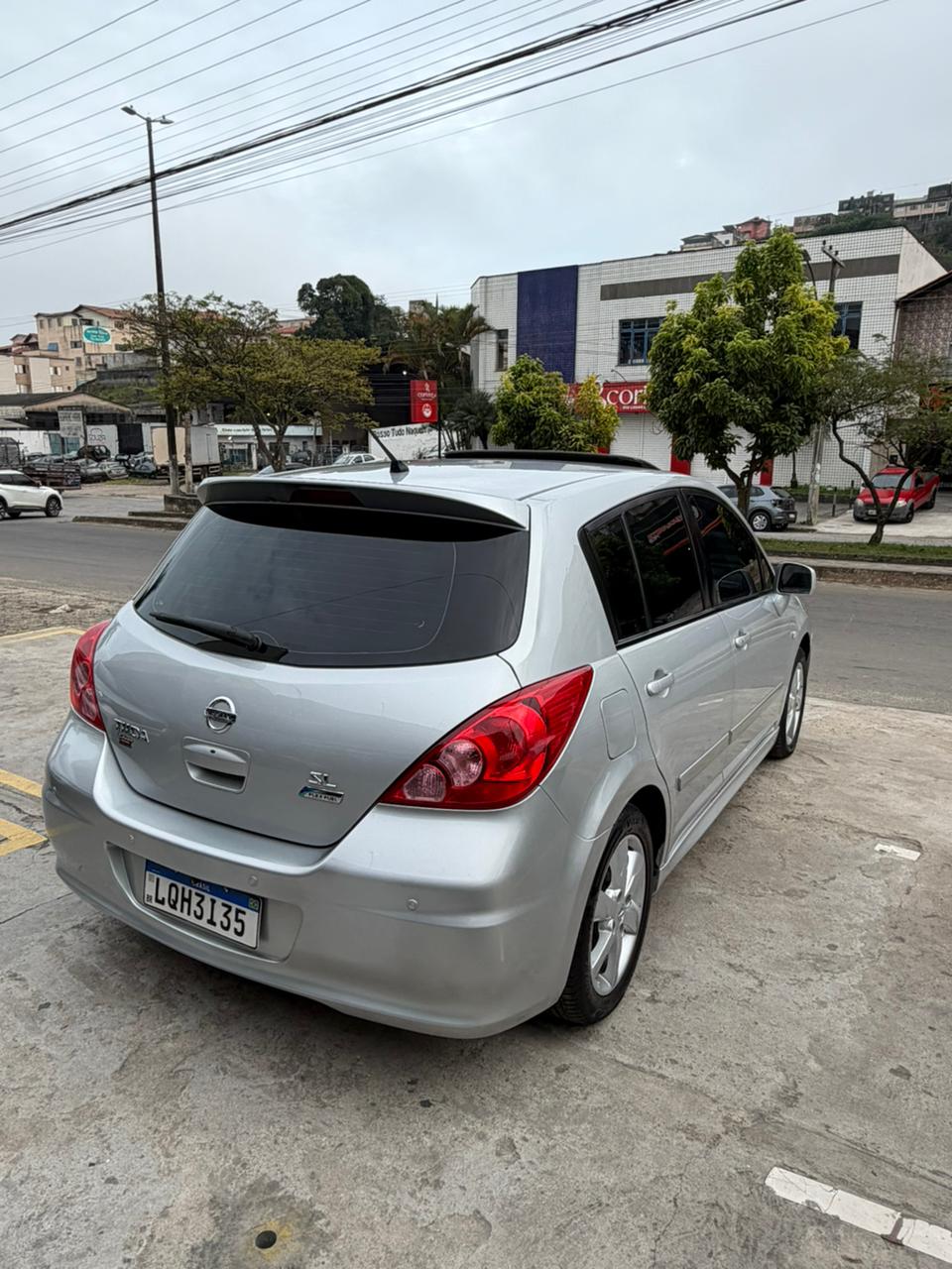Nissan TIIDA SL 1.8/1.8 Flex 16V Aut.