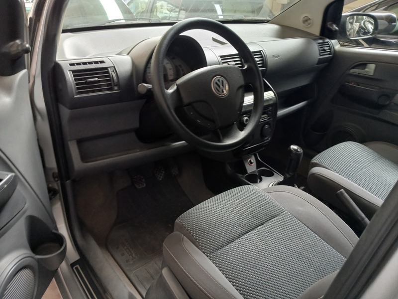 VW - VolksWagen Fox