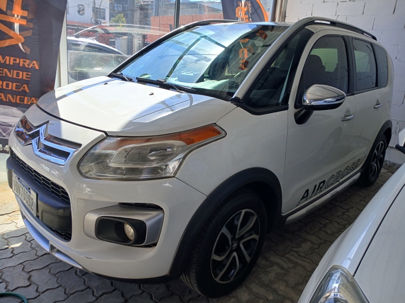 Citroën AIRCROSS BUSINESS 1.6 Flex 16V 5p Mec.	