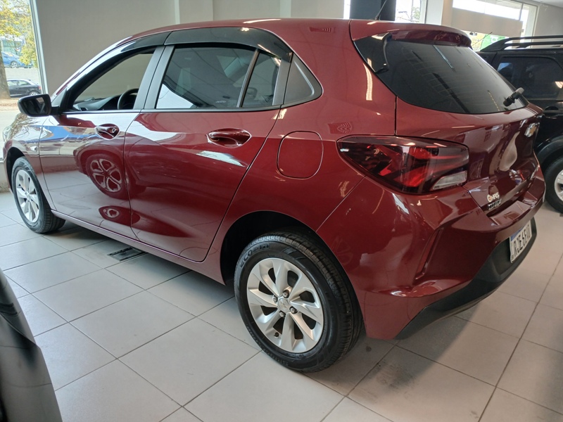 GM - Chevrolet Onix LT 1.0