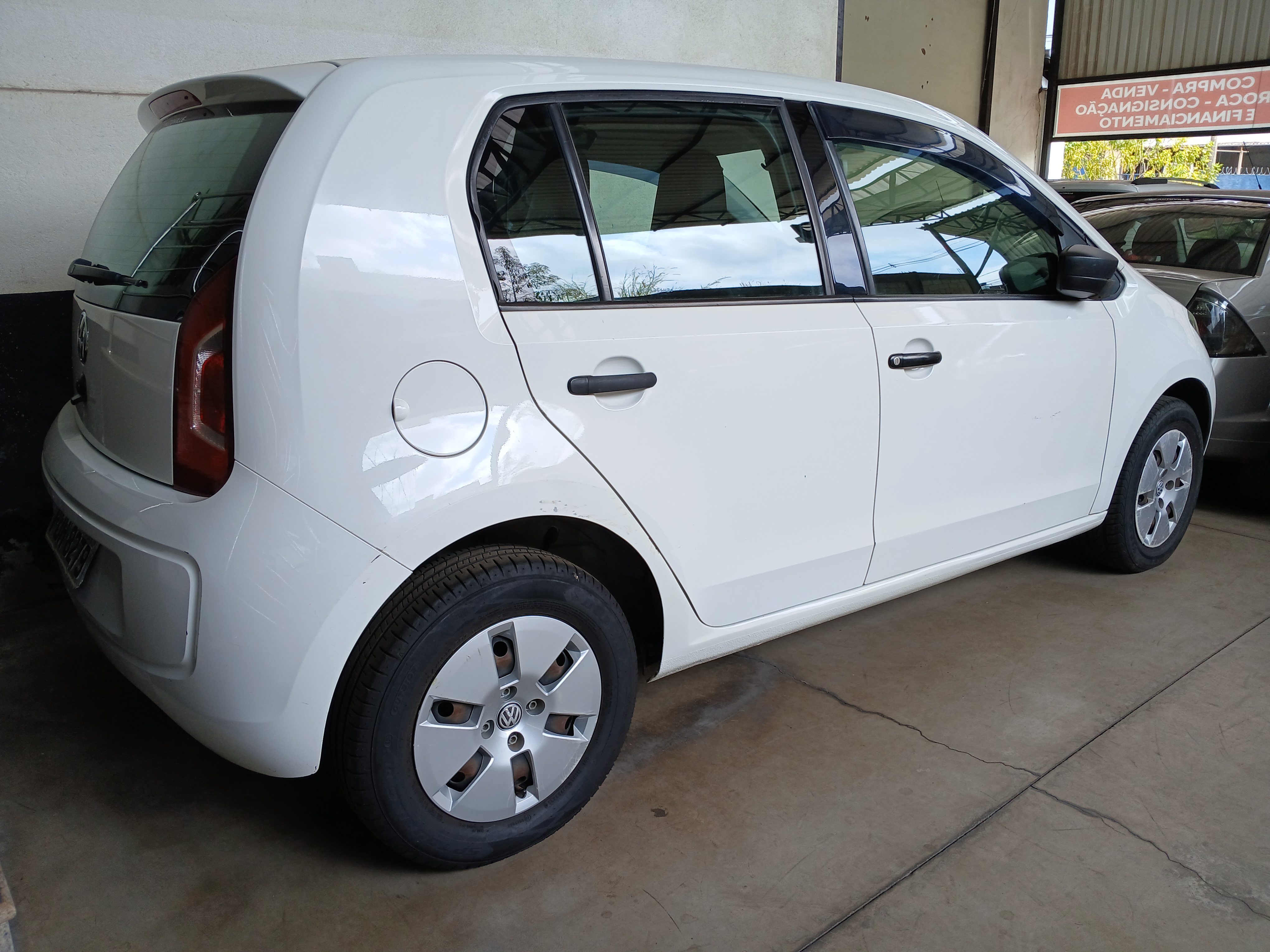 VW - VolksWagen UP Take MA