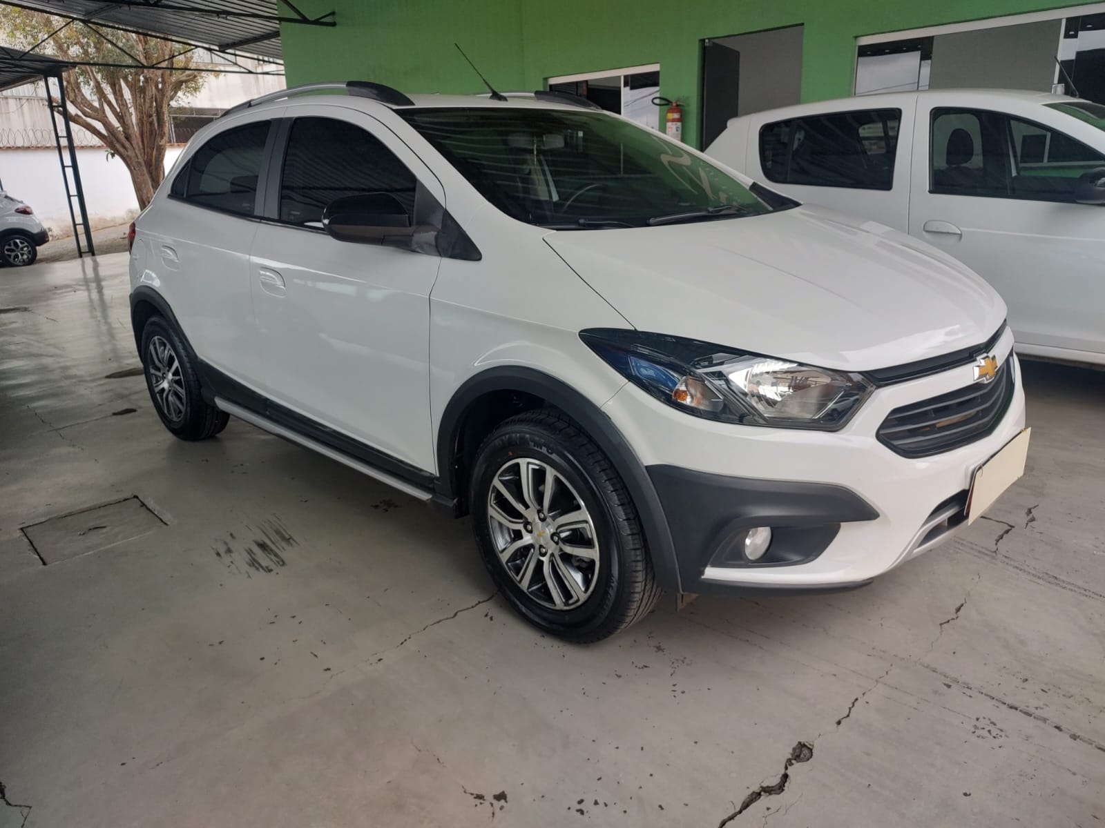 GM - Chevrolet ONIX HATCH ACTIV 1.4 8V Flex 5P Aut.	