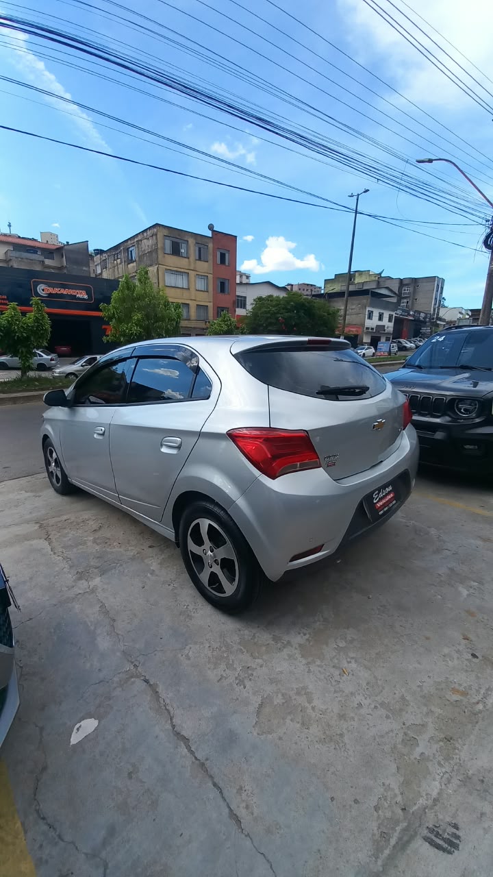 GM - Chevrolet ONIX HATCH LTZ 1.4 8V FlexPower 5p Mec.
