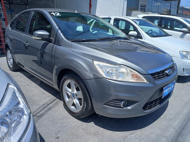 Ford Focus 1.6 S/SE/SE Plus Flex 8V/16V  5p