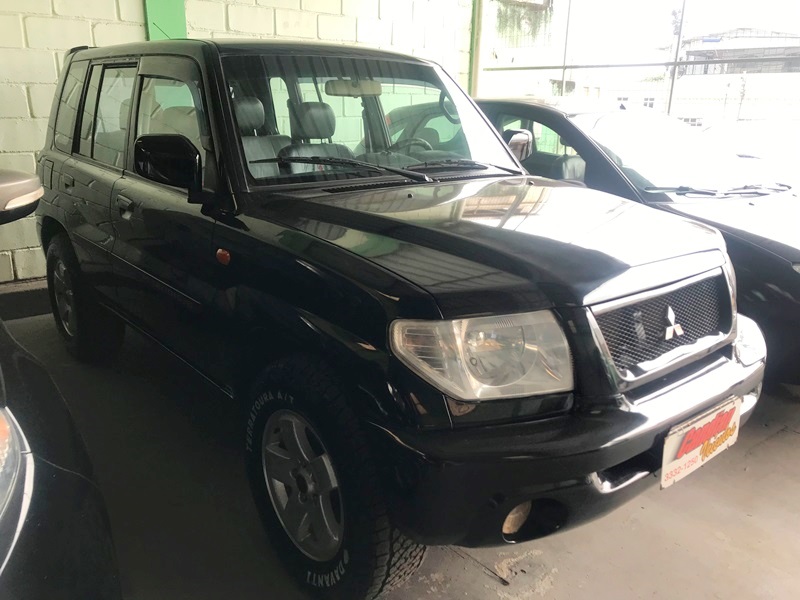 Mitsubishi Pajero TR4