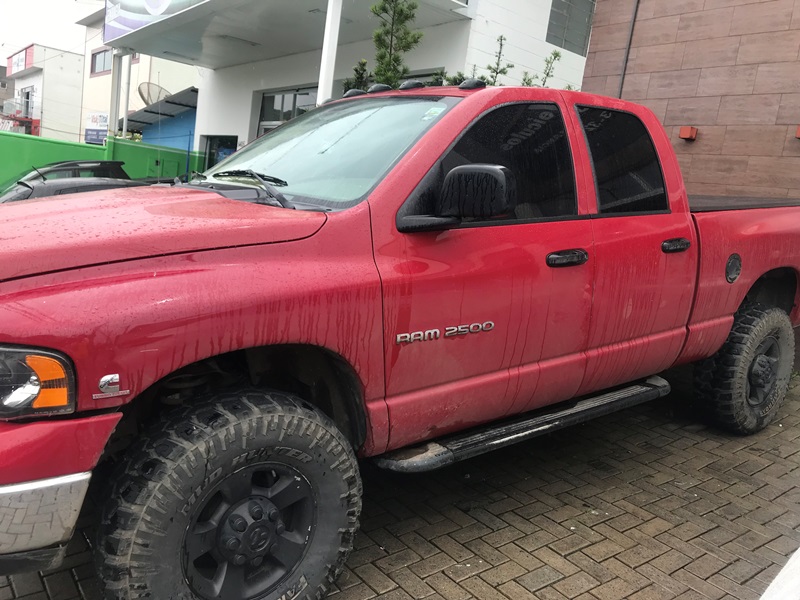 Dodge Ram Sport 5.9 V8	