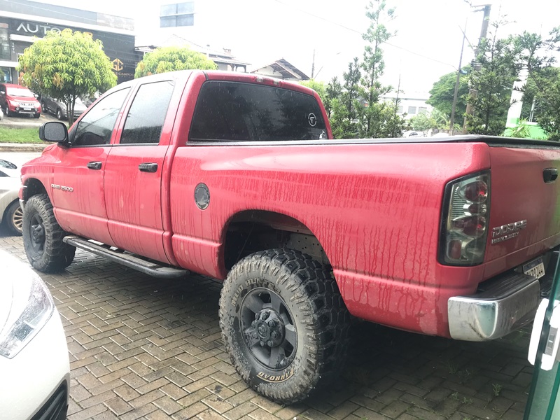 Dodge Ram Sport 5.9 V8