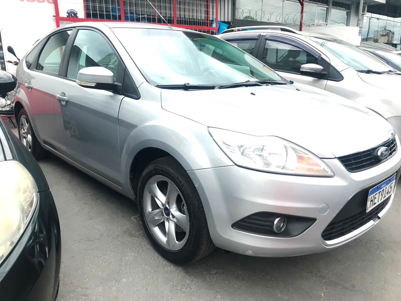 Ford Focus 1.6 S/SE/SE Plus Flex 8V/16V  5p