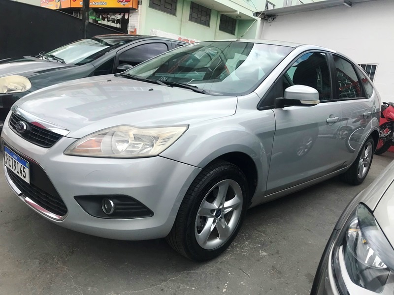 Ford Focus 1.6 S/SE/SE Plus Flex 8V/16V  5p