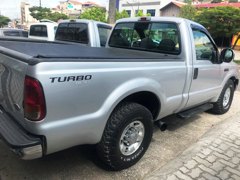 Ford F-250 XL Super Duty 3.9 Diesel