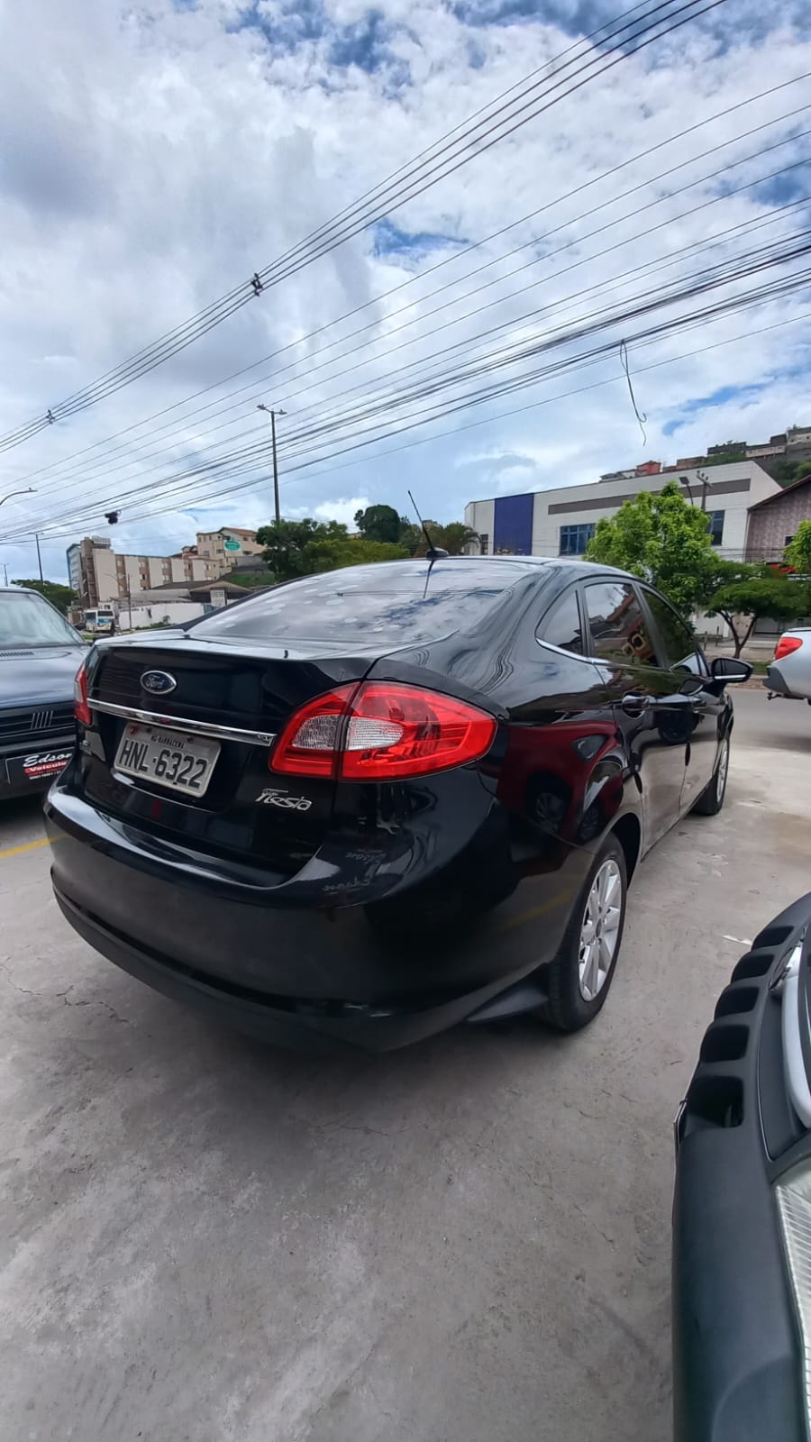 Ford NEW Fiesta Sedan 1.6