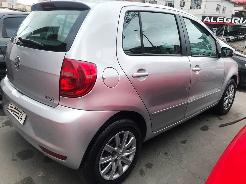 VW - VolksWagen FOX 1.0 iTREND Completo