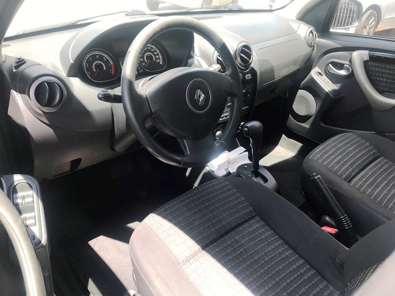 Renault SANDERO Privilège Hi-Flex 1.6 16V 5p Aut