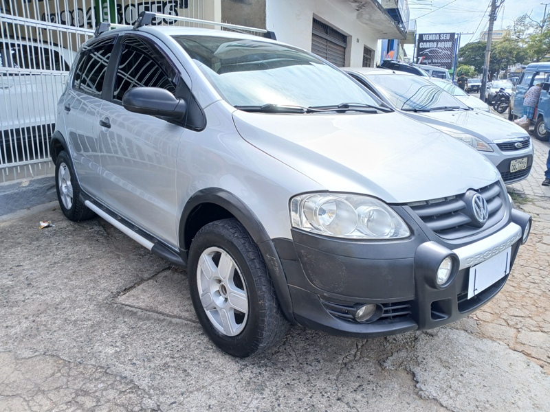 VW - VolksWagen Crossfox 1.6	