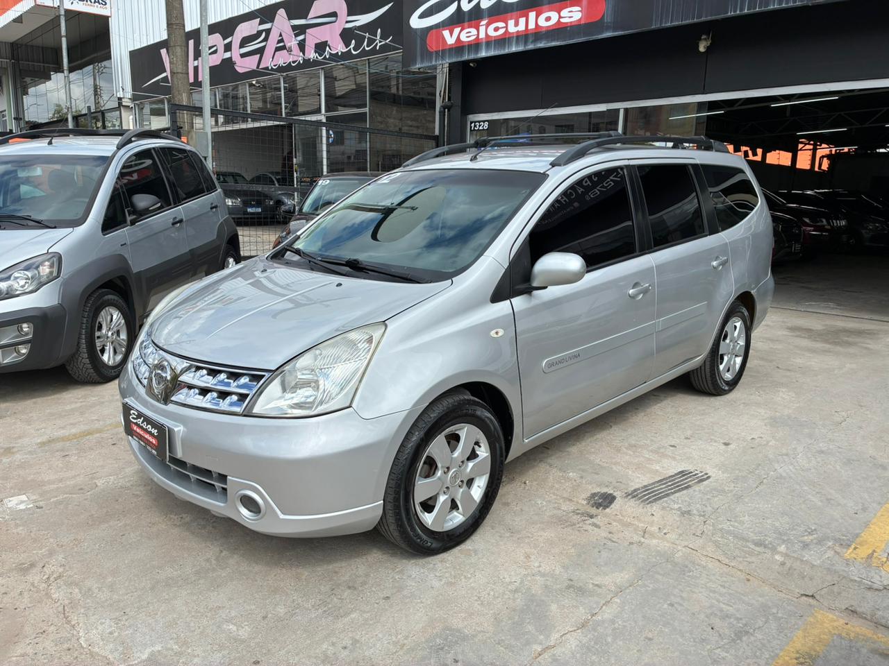 Nissan LIVINA GRAND S 1.8 16V Flex Fuel Mec.