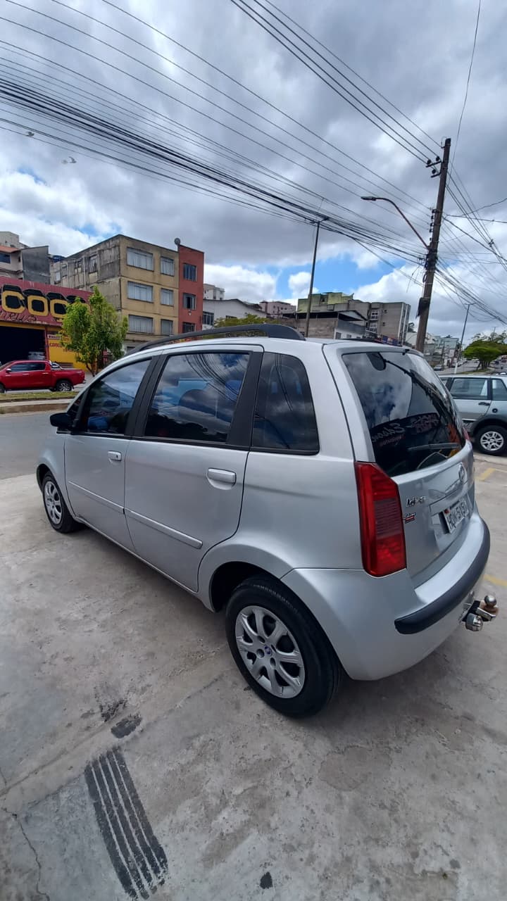 Fiat Idea ATTRACTIVE 1.4 Fire Flex 8V 5p