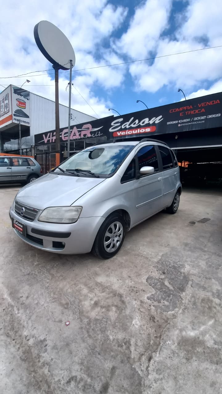 Fiat Idea ATTRACTIVE 1.4 Fire Flex 8V 5p