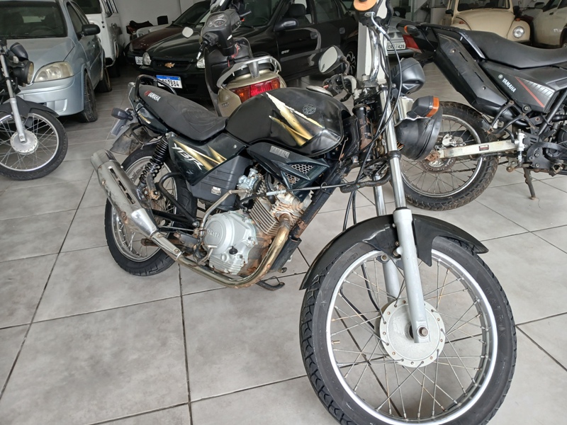 YAMAHA YBR 125 E
