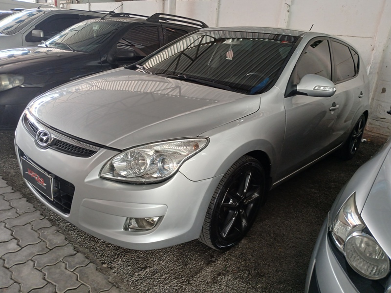 Hyundai i30 2.0 16V 145cv 5p Aut.