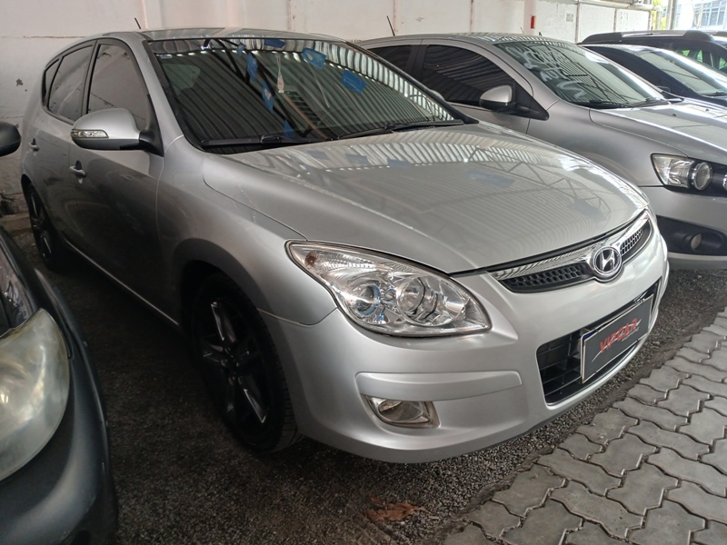 Hyundai i30 2.0 16V 145cv 5p Aut.