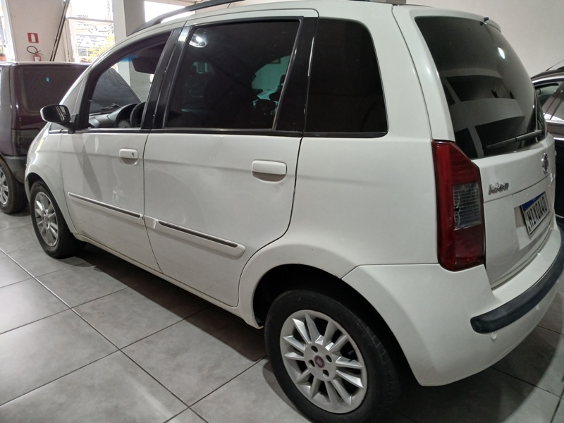 Fiat Idea ATTRACTIVE 1.4 Fire Flex 8V 5p