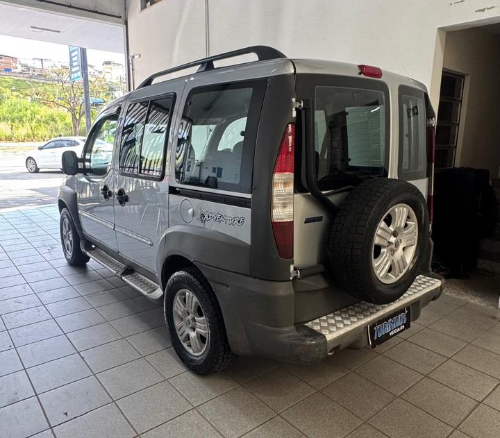 Fiat Doblo Adv.Ext./Adv.Ext.Loc. 1.8 16V Flex