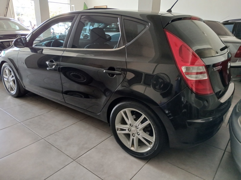 Hyundai i30 2.0 16V 145cv 5p Aut.