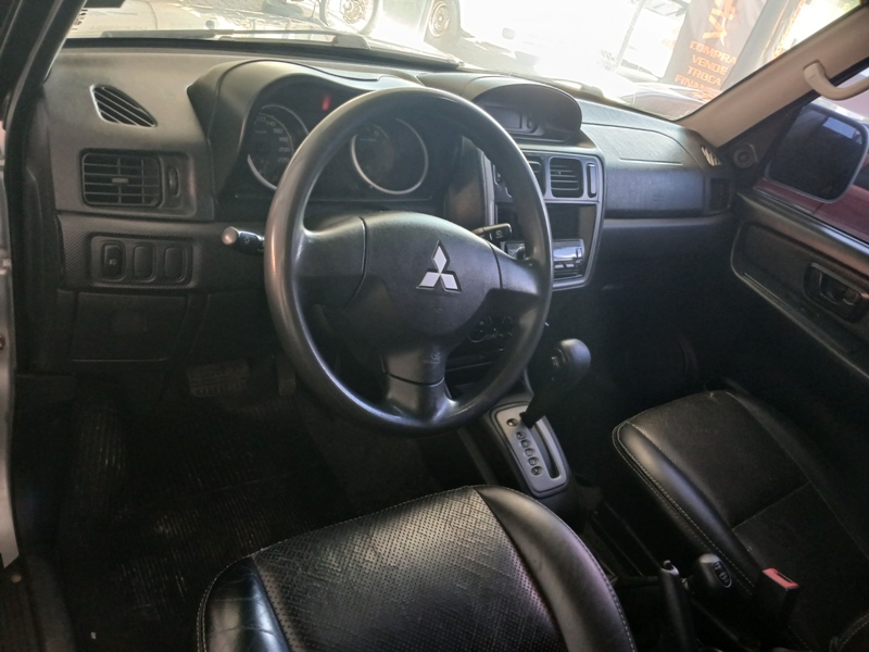 Mitsubishi Pajero TR4