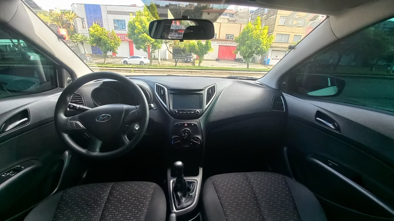 Hyundai HB20 Unique 1.0 Flex 12V Mec.