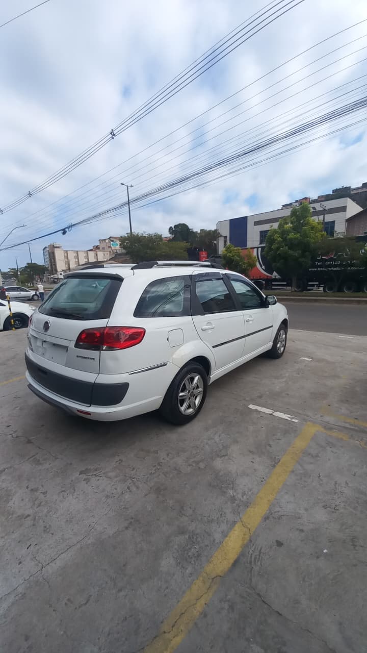 Fiat Palio Weekend 1.6 mpi 16V 4p