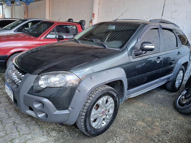 Fiat Palio Week. Adv. Dualogic 1.8 Flex	
