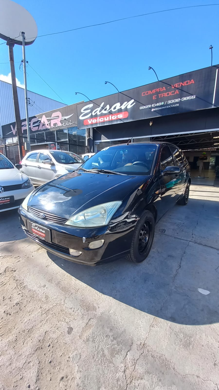 Ford Focus 1.8 16V 5p