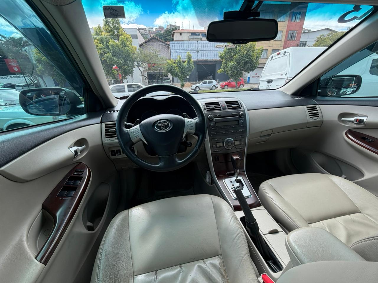 Toyota Corolla ALTIS 2.0 Flex 16V Aut.