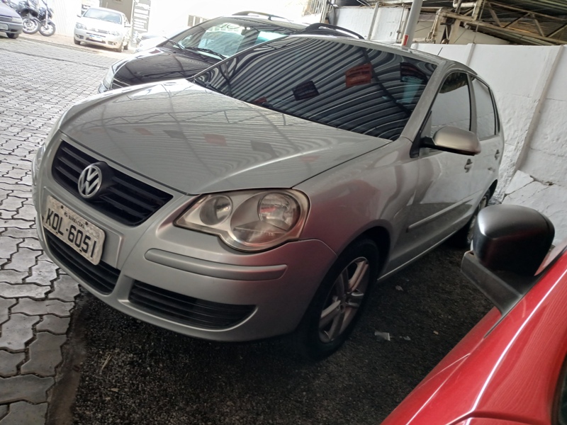 VW - VolksWagen POLO COMFORTLINE