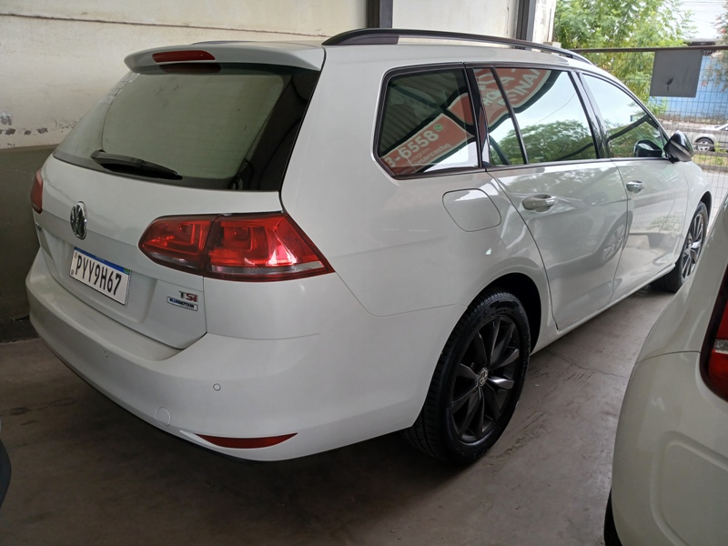 VW - VolksWagen Golf Comfortline 1.4 TSI 140cv Aut.
