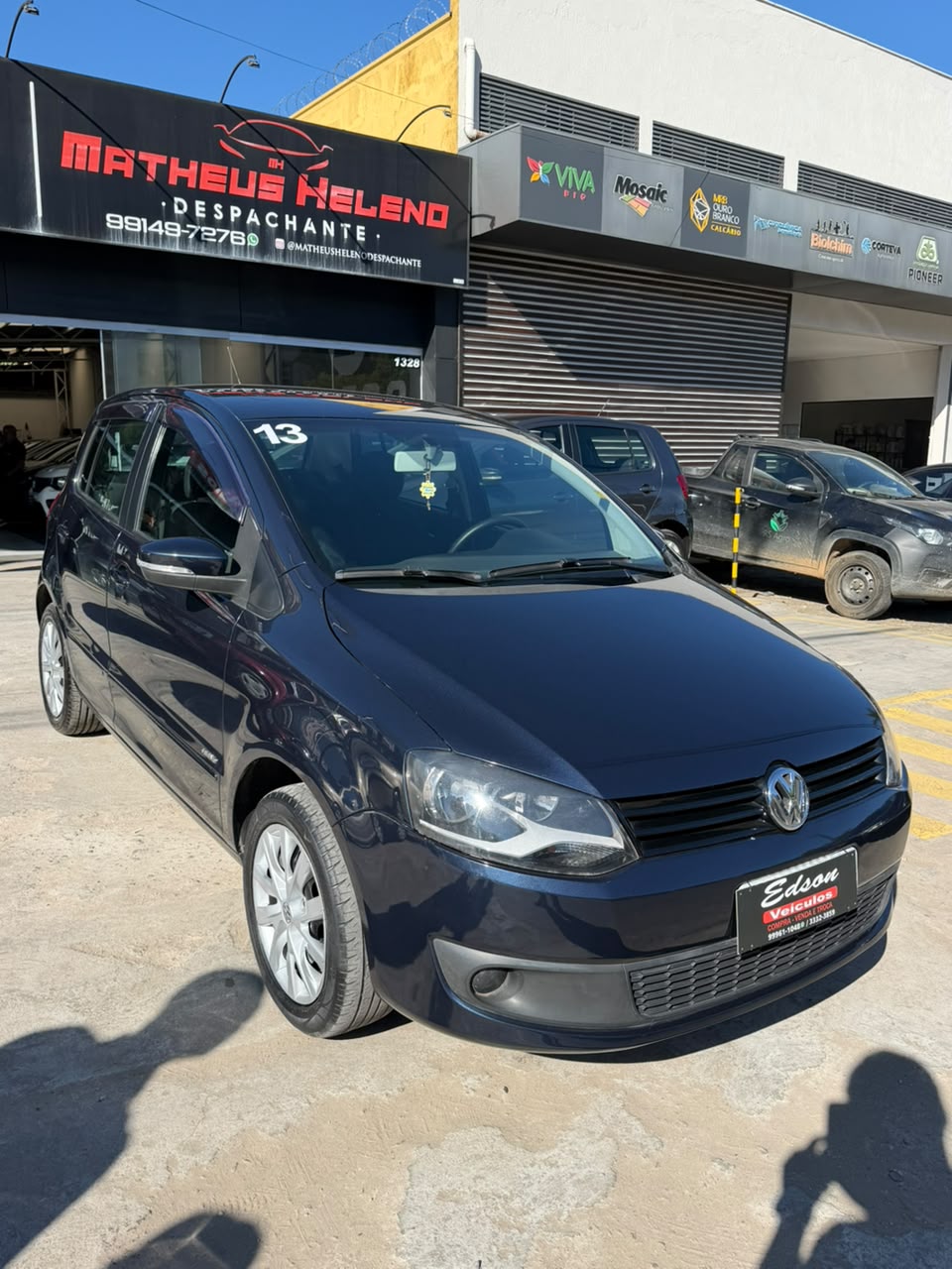 VW - VolksWagen Fox Trendline 1.0 Flex 12V 5p