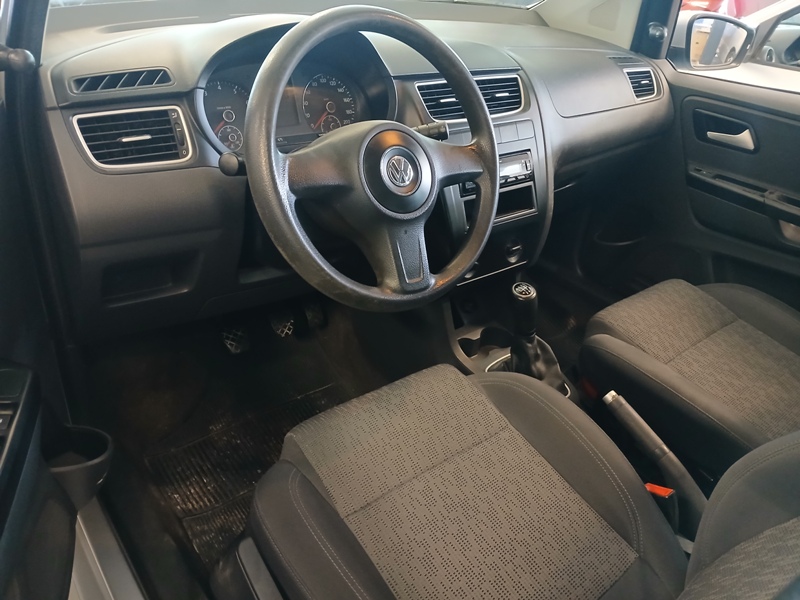VW - VolksWagen Fox