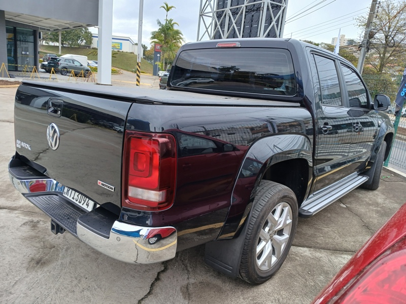 VW - VolksWagen Amarok CD 4x4 High