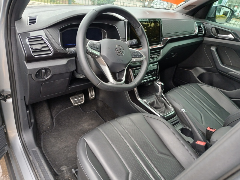 VW - VolksWagen T-Cross TSI