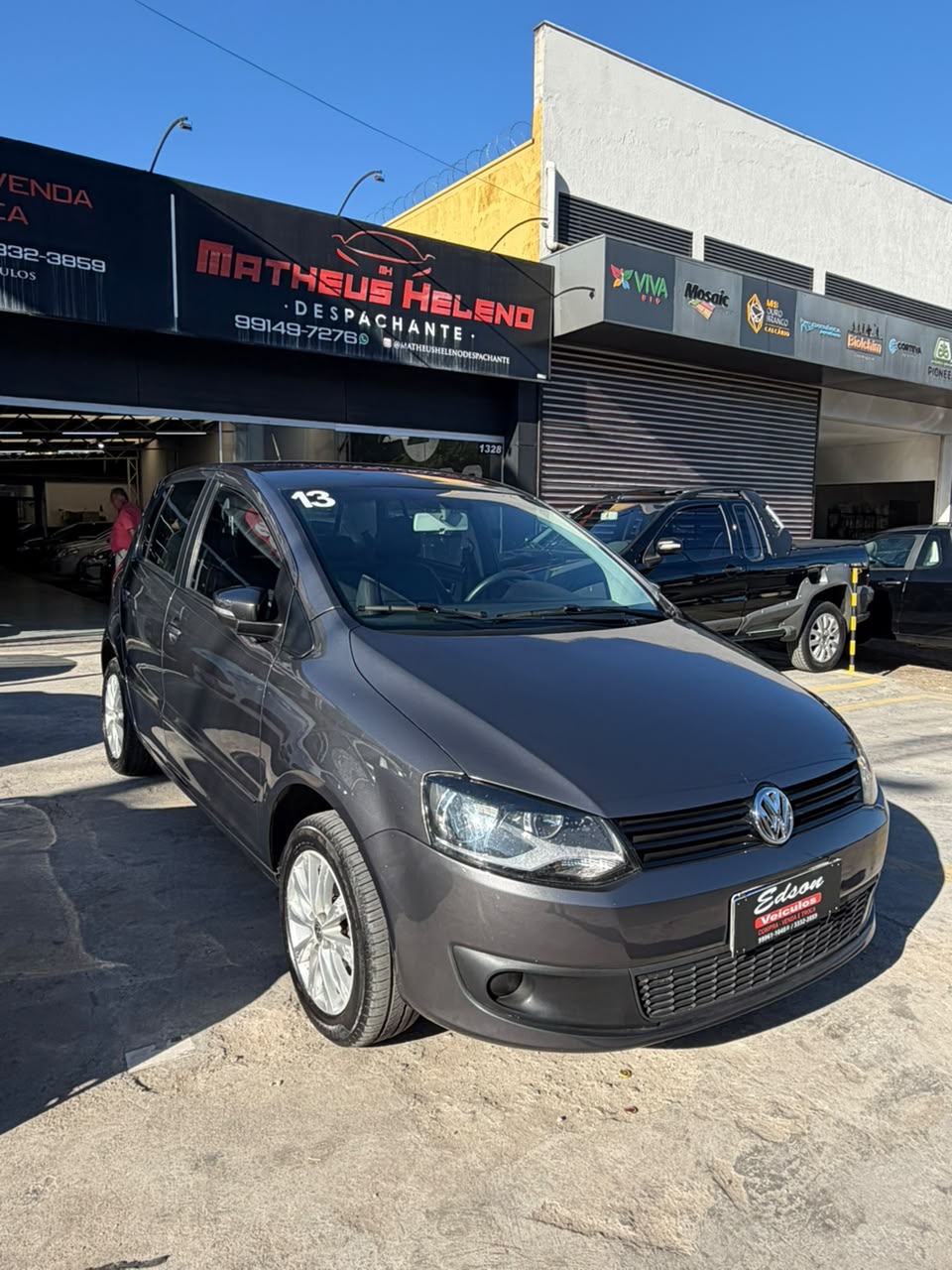 VW - VolksWagen Fox Trendline 1.6 Flex 8V 5p