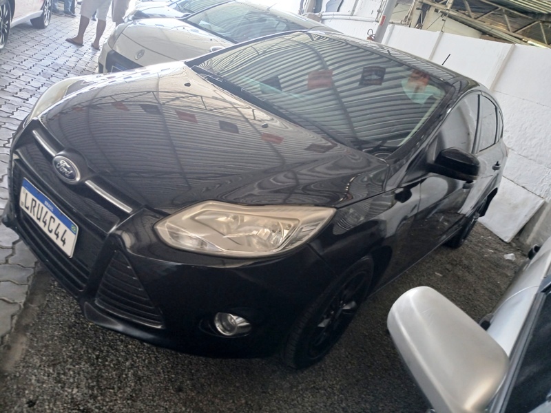 Ford Focus 2.0 16V/ 2.0 16V Flex 5p