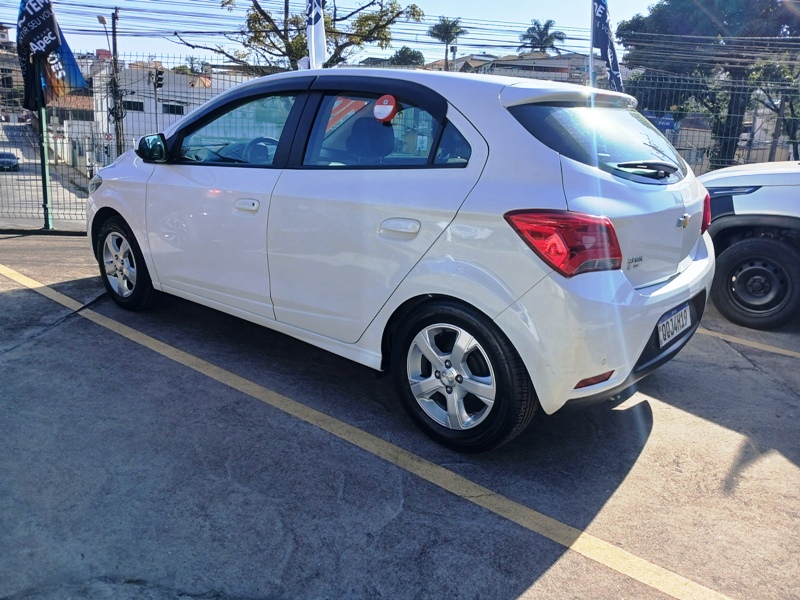 GM - Chevrolet ONIX HATCH LT 1.4 8V FlexPower 5p Aut.
