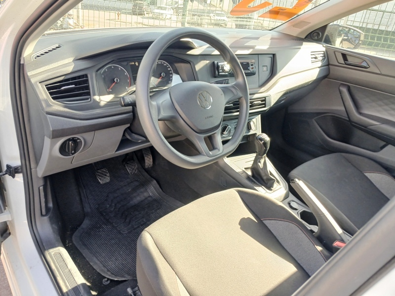 VW - VolksWagen POLO TRACK