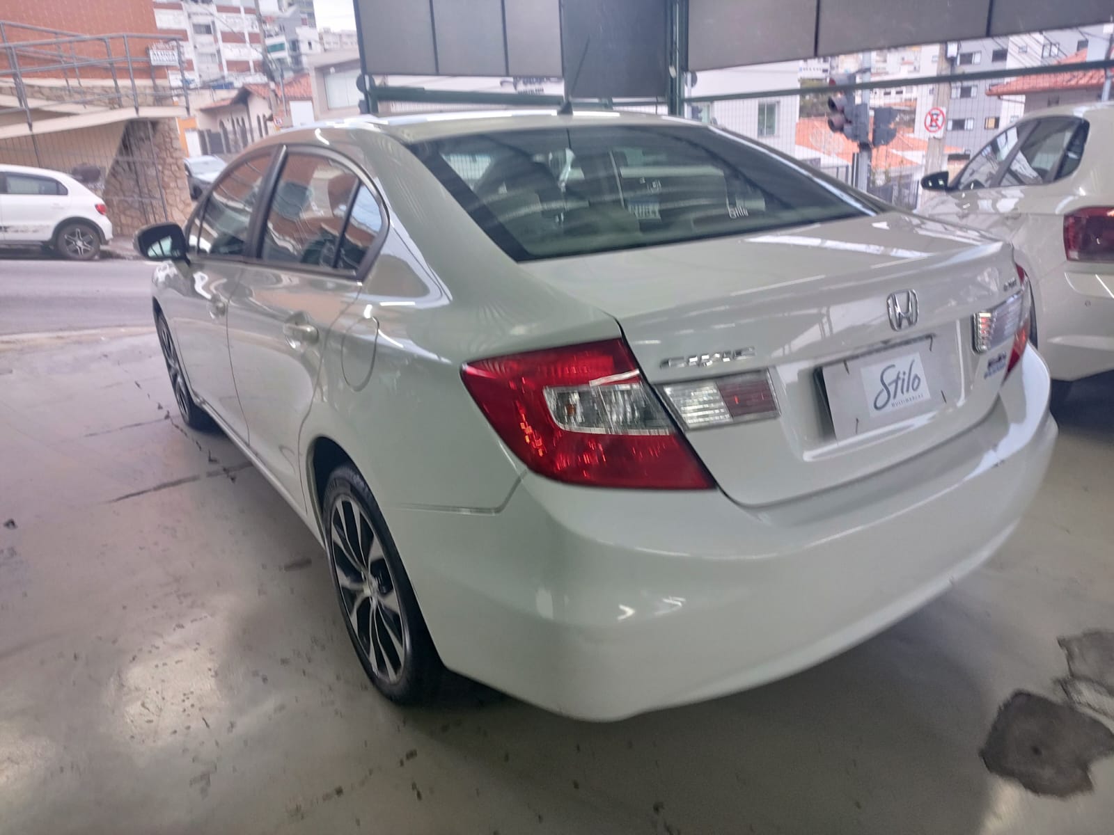 Honda Civic LXR